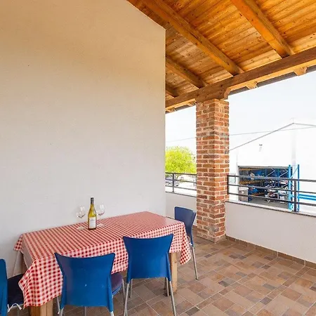 House Marlena Tatil Evi