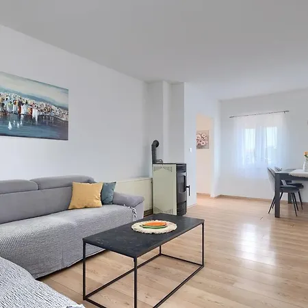 Prázdninový dům House Marlena