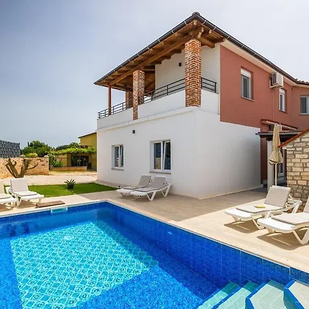 Prázdninový dům House Marlena *