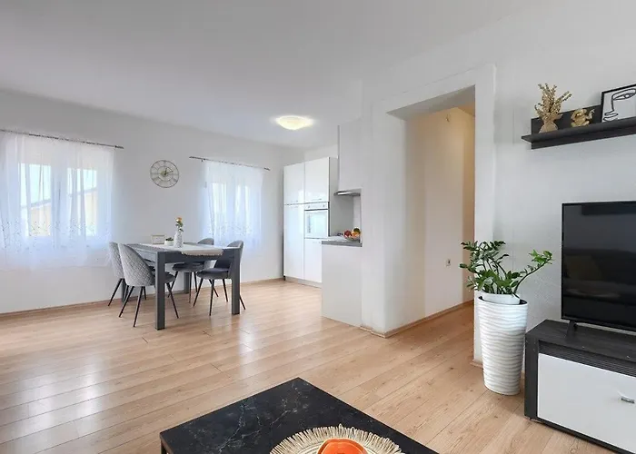 Holiday home House Marlena *