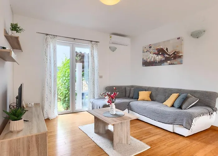 Holiday home House Marlena Pula