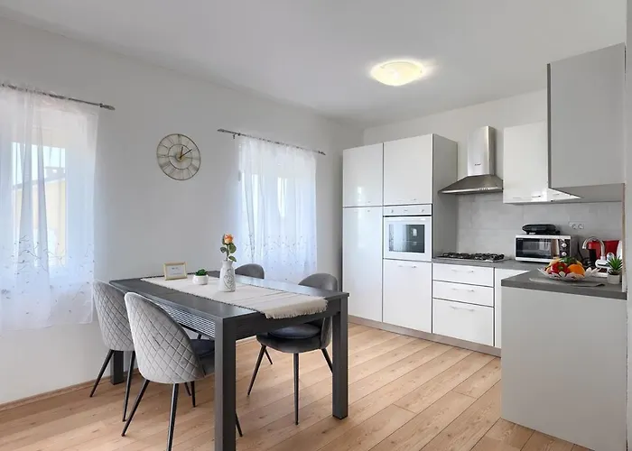 House Marlena Holiday home *