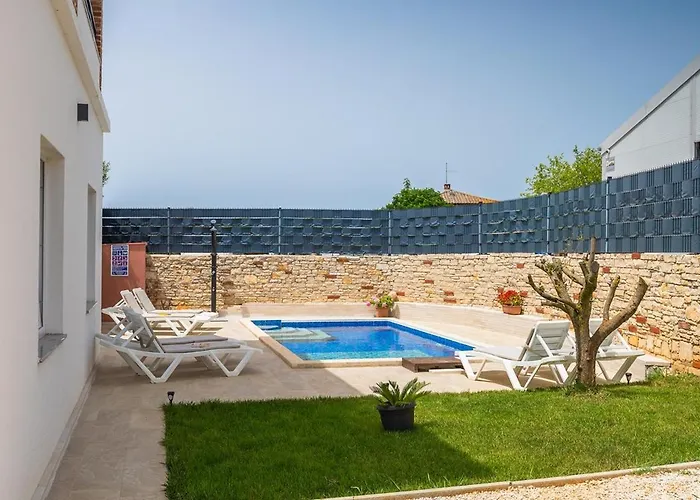 House Marlena 普拉